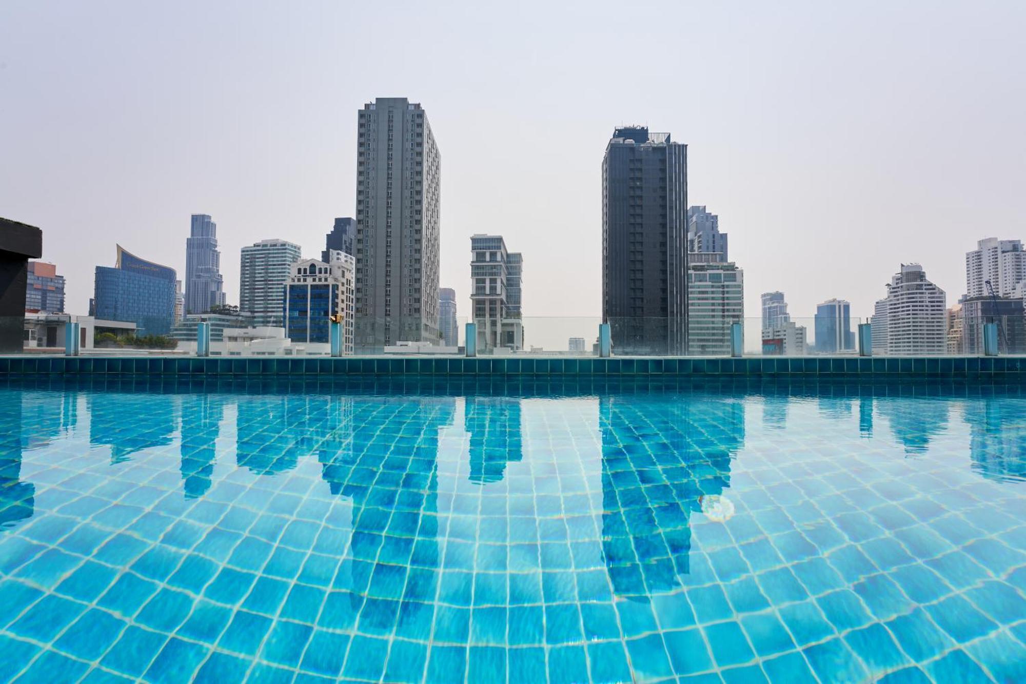 Shine Aparthotels Sukhumvit Thonglor Bangkok Exteriör bild